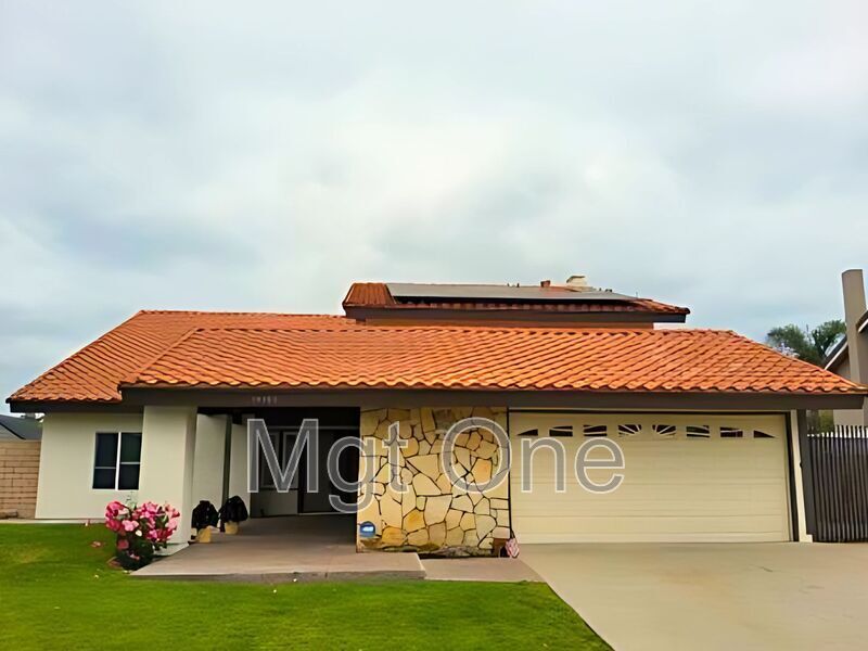 Foto principal - 19903 Felicia Dr