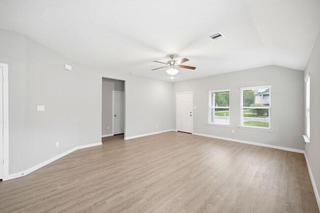 Foto del edificio - 815 Jefferson Ave