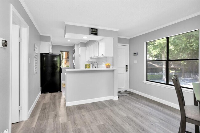 Foto del edificio - 3900 Aspen Dr