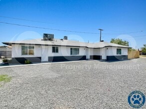 Building Photo - 2109 W Hayward Ave