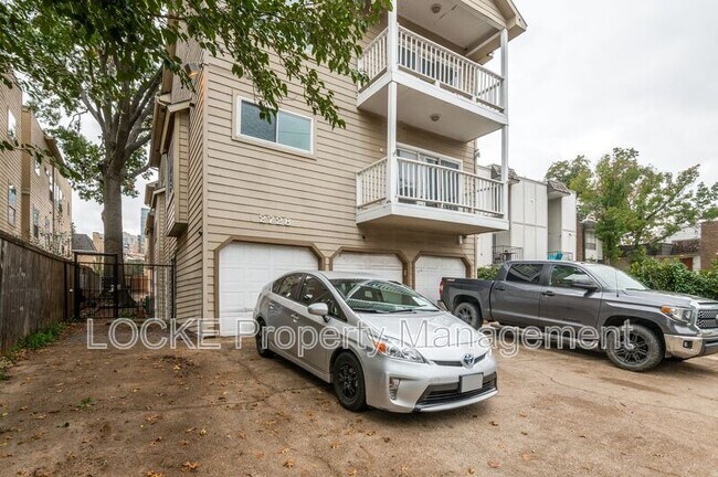 Foto del edificio - 2728 Reagan St