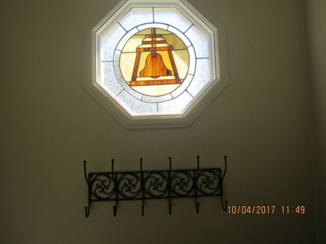 Building Photo - 2911 Brockton Ave