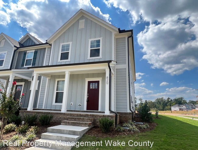 Building Photo - 3 br, 3 bath House - 820 Silo Park Drive