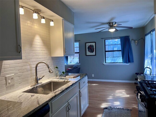 Building Photo - 5710 Signal Point