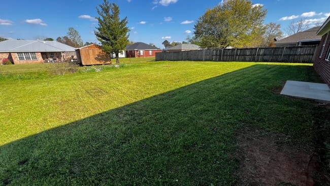 Building Photo - 1760 Abbey Loop