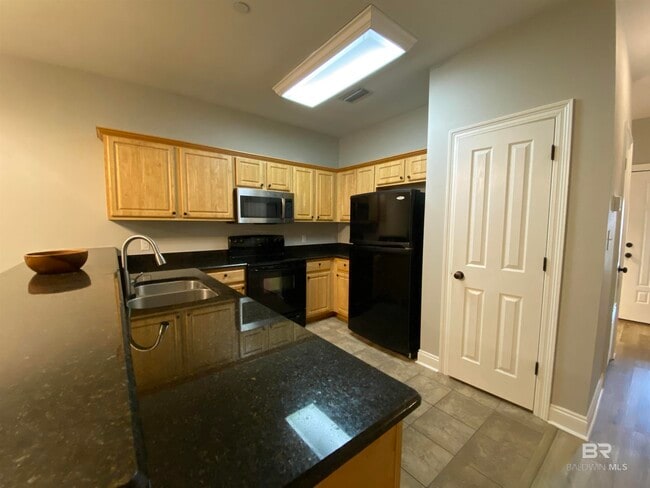 Building Photo - 20637 Blueberry Ln