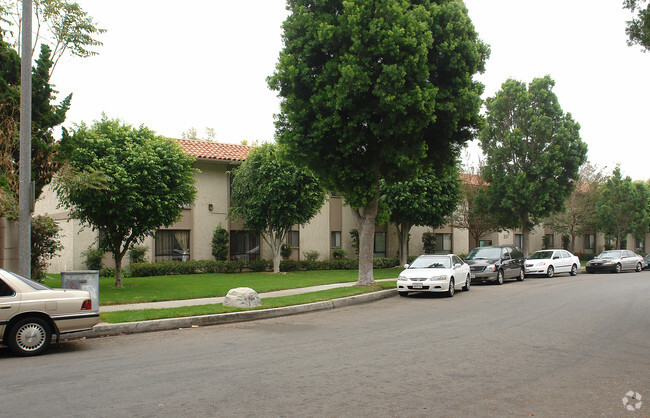Building Photo - La Veta Vista