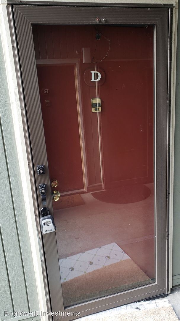Building Photo - 2 br, 2 bath House - 115 Piccadilly Pl. #D 1D