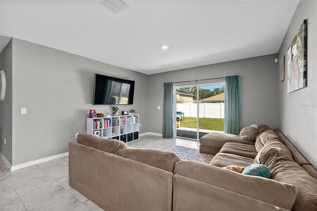 Foto del edificio - 9 Ryley Ln