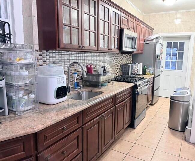 Foto del edificio - 334 71st St