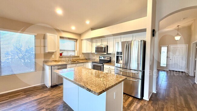 Foto del edificio - 21802 Allen Ct