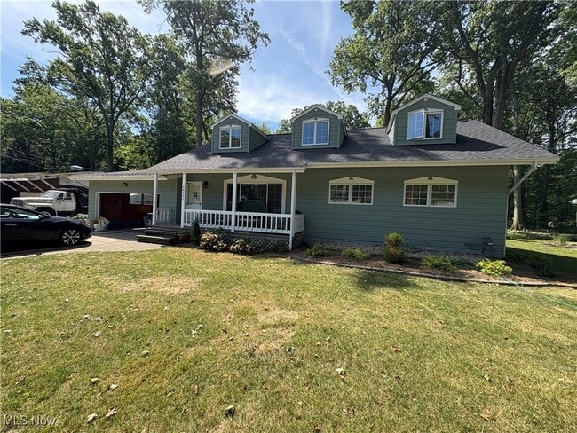 Building Photo - 34371 Puth Dr