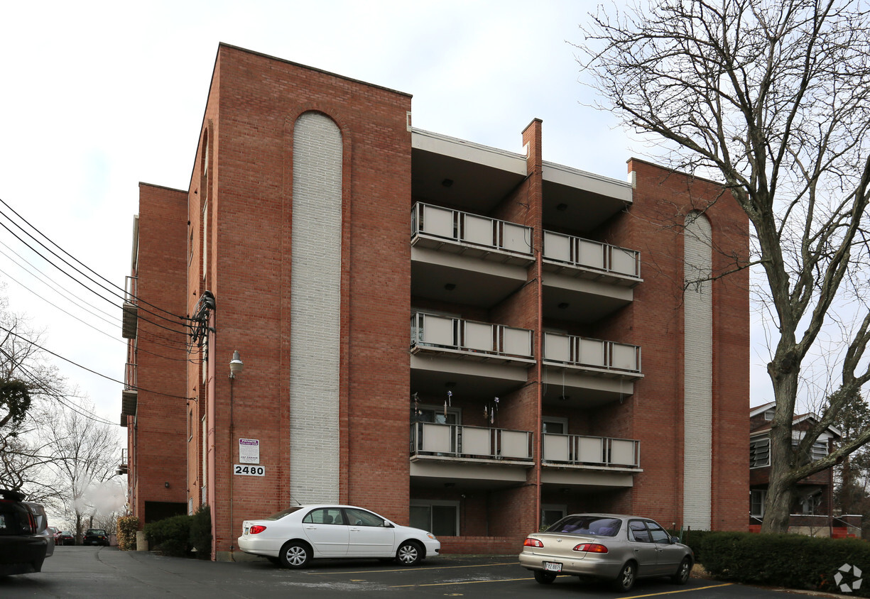 Building Photo - Fairview Apartments