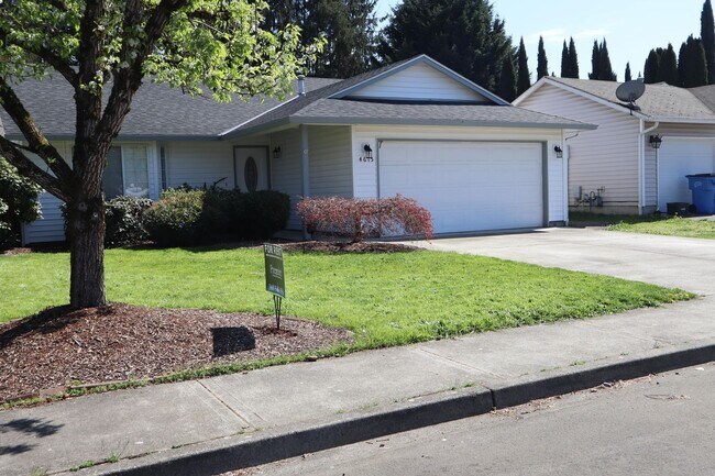 Photo - 4615 NE 126th Ave House