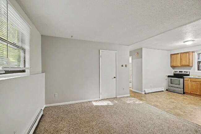 Foto del edificio - Cozy 2 bedroom Sanford Apartment Rental - $900/Month