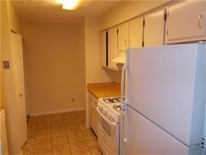 Foto del edificio - 1532 Pine log Pl