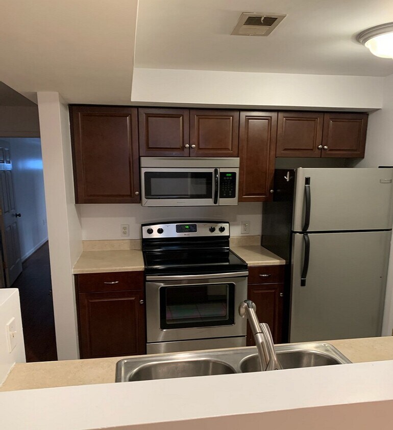 Warranty for appliances - 120 V St NW