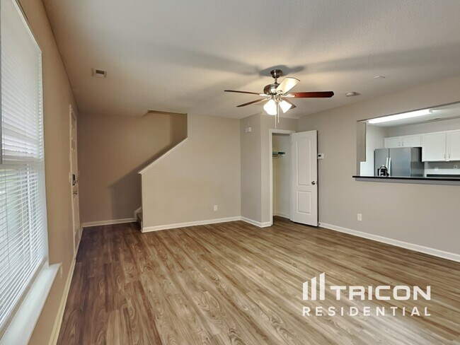 Building Photo - 186 English Hills Dr