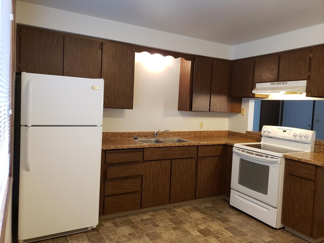 Foto principal - 14971 S Alabama St
