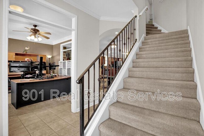 Foto del edificio - 1253 Island Pl E