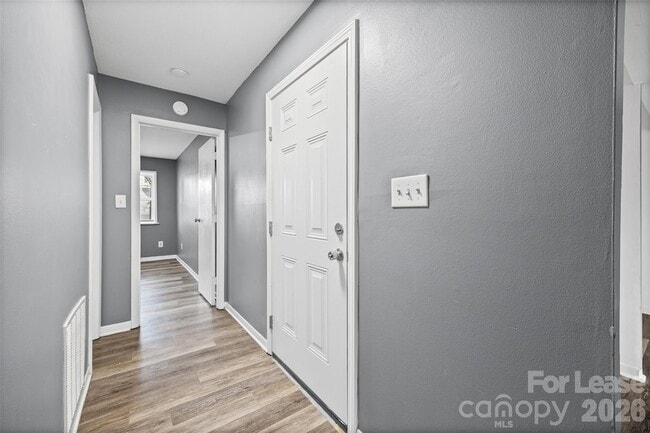 Building Photo - 9119 Spyglass Pl