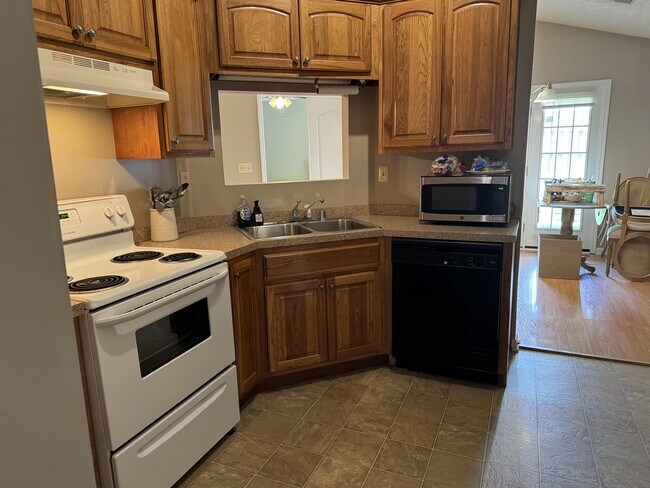 Foto del edificio - 2312 Market Garden Ln