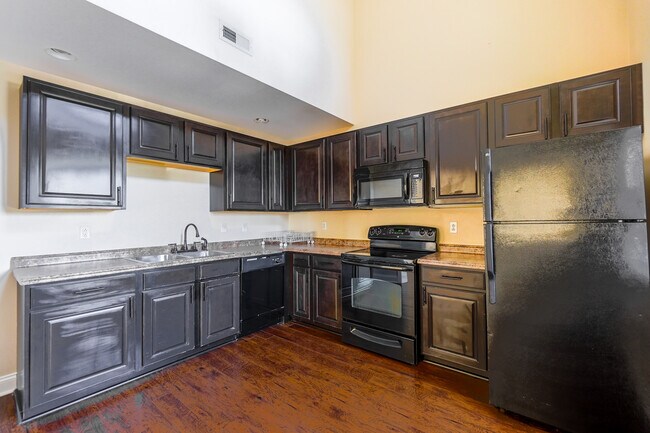 Foto del edificio - 403 Treyson Ln