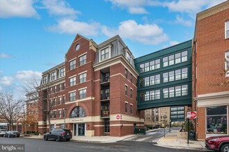 Building Photo - 1111 Oronoco St