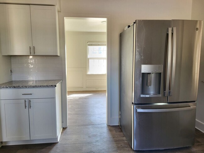 Foto del edificio - 3 bedroom in Coulwood