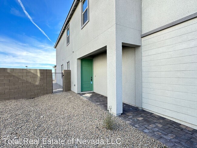 Foto del edificio - 5 br, 3 bath House - 1608 Pacific Baza St