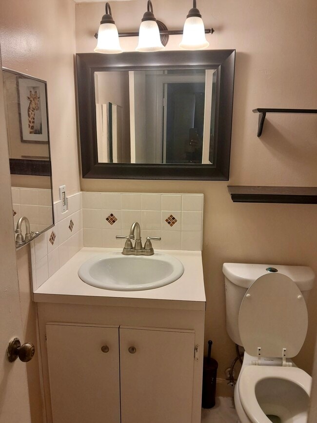 Foto del edificio - 2551 NW 41st Ave