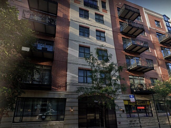 Foto del edificio - 1155 W Madison St