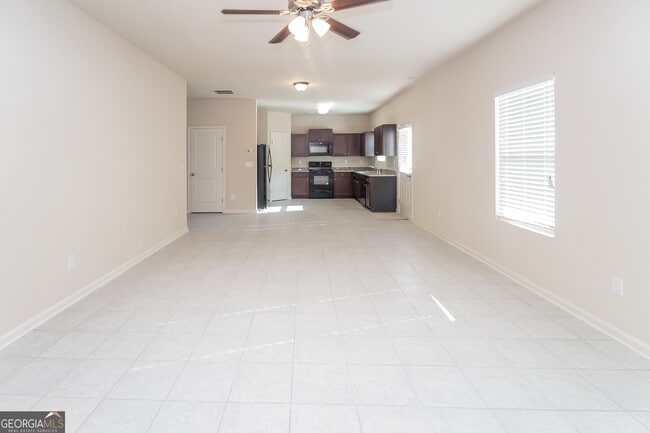 Building Photo - 355 Sunflower Ln