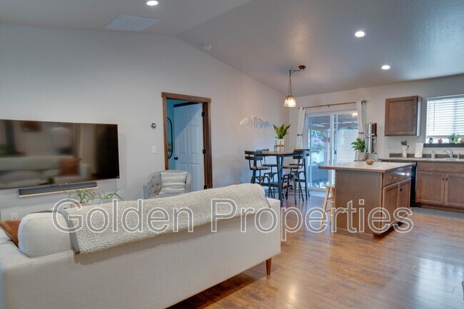 Building Photo - 24767 N Corbin Hill Rd