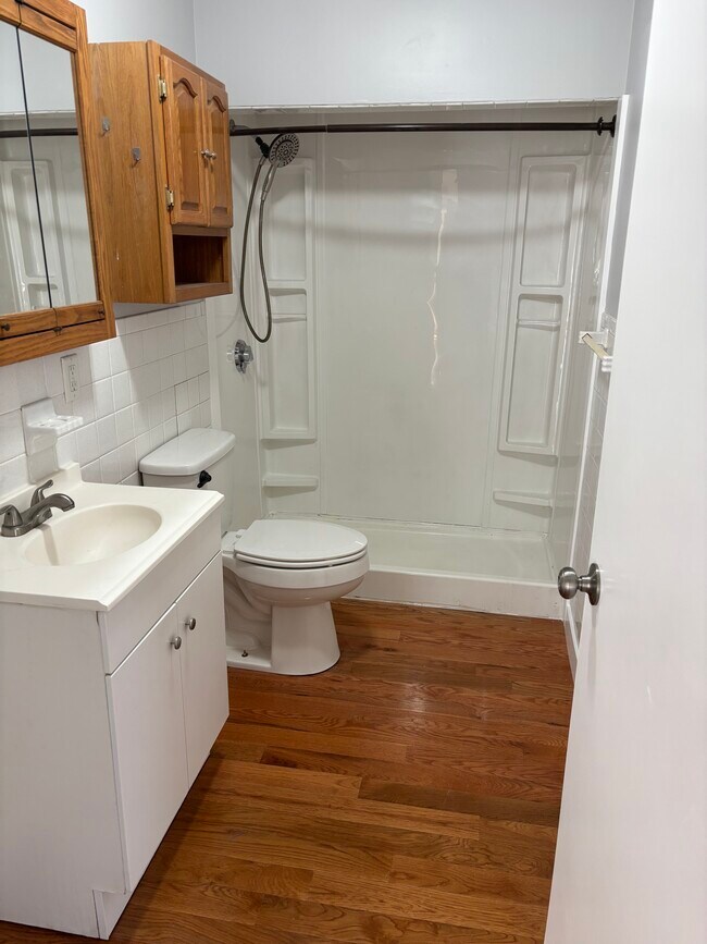 Foto del edificio - 11 Brierway Dr