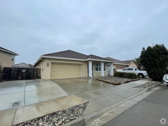 Building Photo - 1322 Yosemite Cir