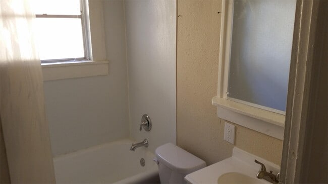 Foto del edificio - 3725 K Avenue