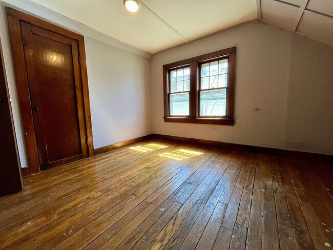Foto del edificio - 3 Bed 1 Bath Single Family Home in Wausau