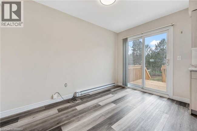 Building Photo - 30 Rowanwood Ave