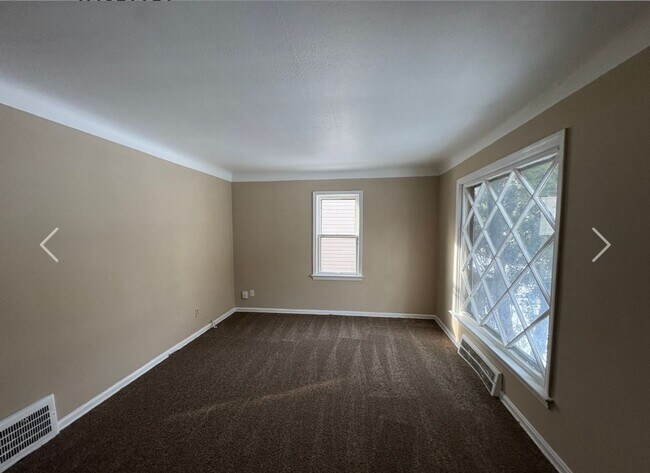 Foto del edificio - 19400 Libby Rd