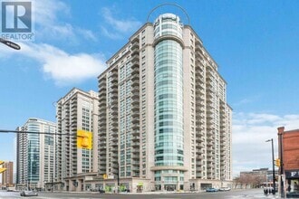 Building Photo - 1701-200-200 Rideau St