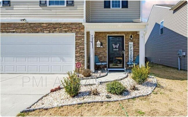 Building Photo - 4250 Long Arrow Dr