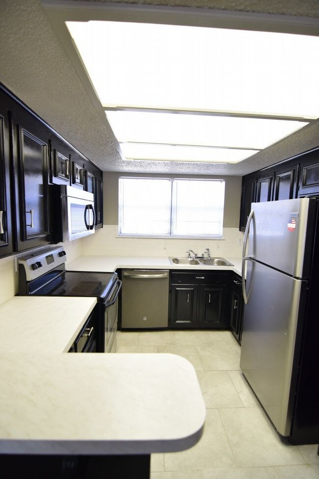 Foto del edificio - 6608 Rein Dr Killeen
