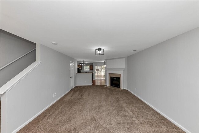 Building Photo - 735 Crestwell Cir
