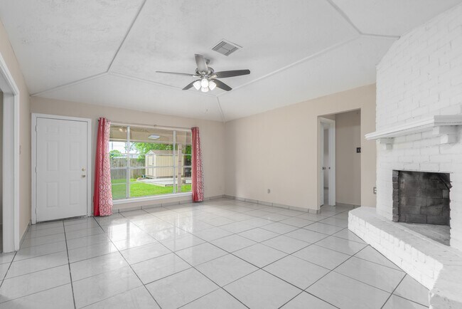 Foto del edificio - 9919 Overview Dr
