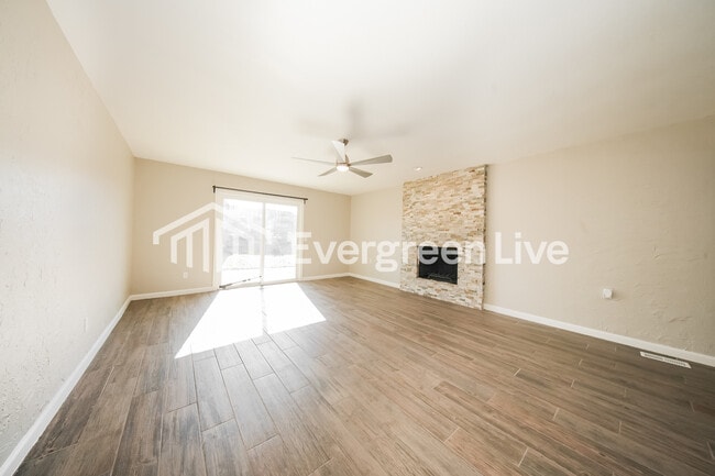 Building Photo - 8512 NW 86th St