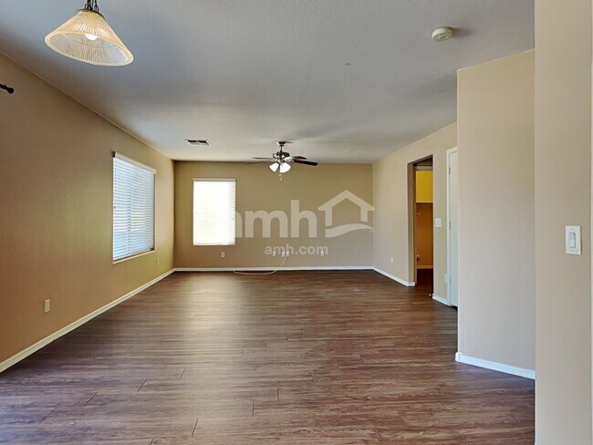 Foto del edificio - 6222 W Southgate St