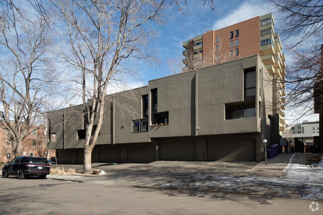 Foto del edificio - 1070 Race St