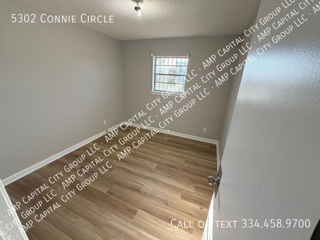 Foto del edificio - 5302 Connie Cir