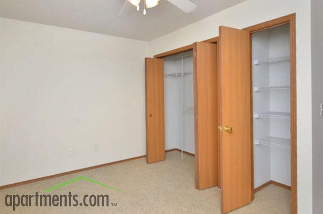 Foto del edificio - 2421 W Bradley Ave